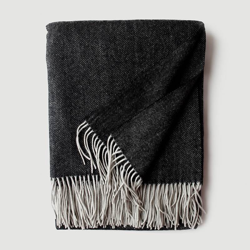 Herringbone Texture Solid Color Wool Blanket with Tassel- Black