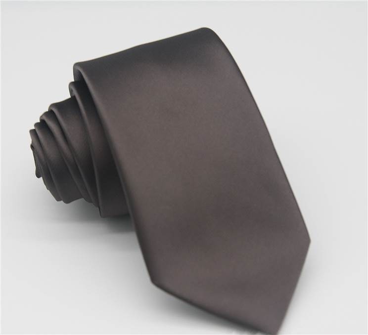 2.5 inch Solid Color Skinny Polyester Tie - Glossy Black