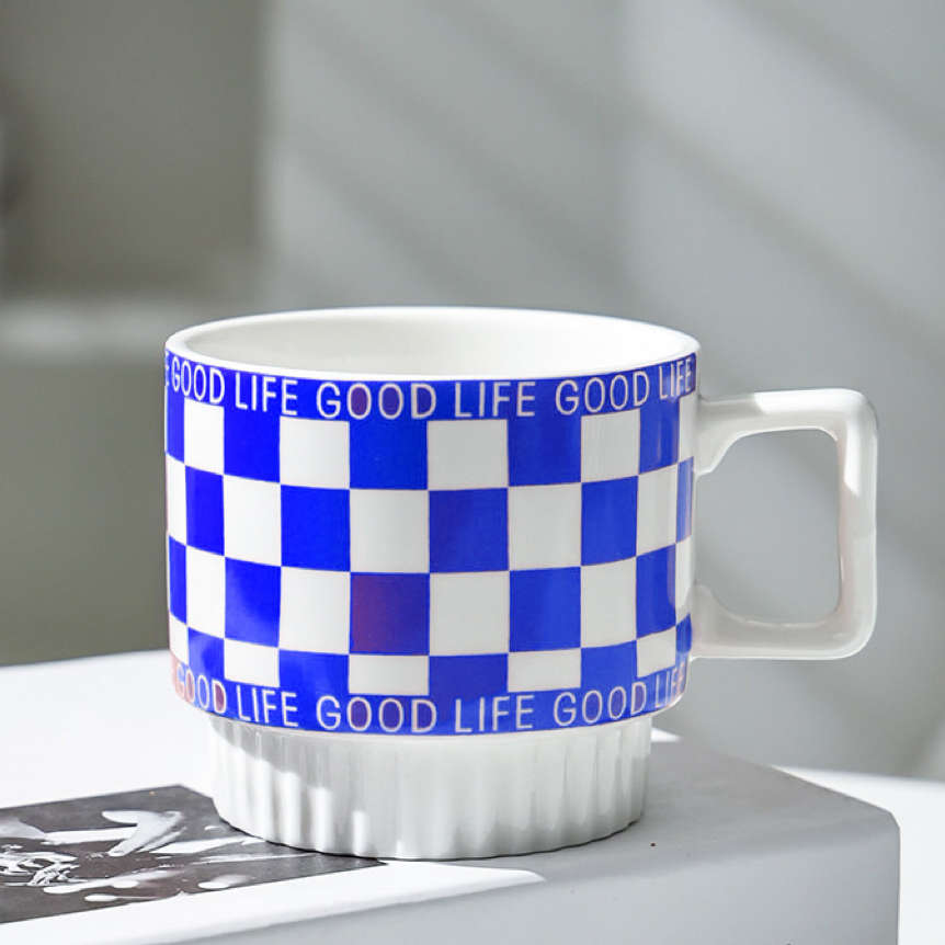 Stylish Chess Mug - Klein blue