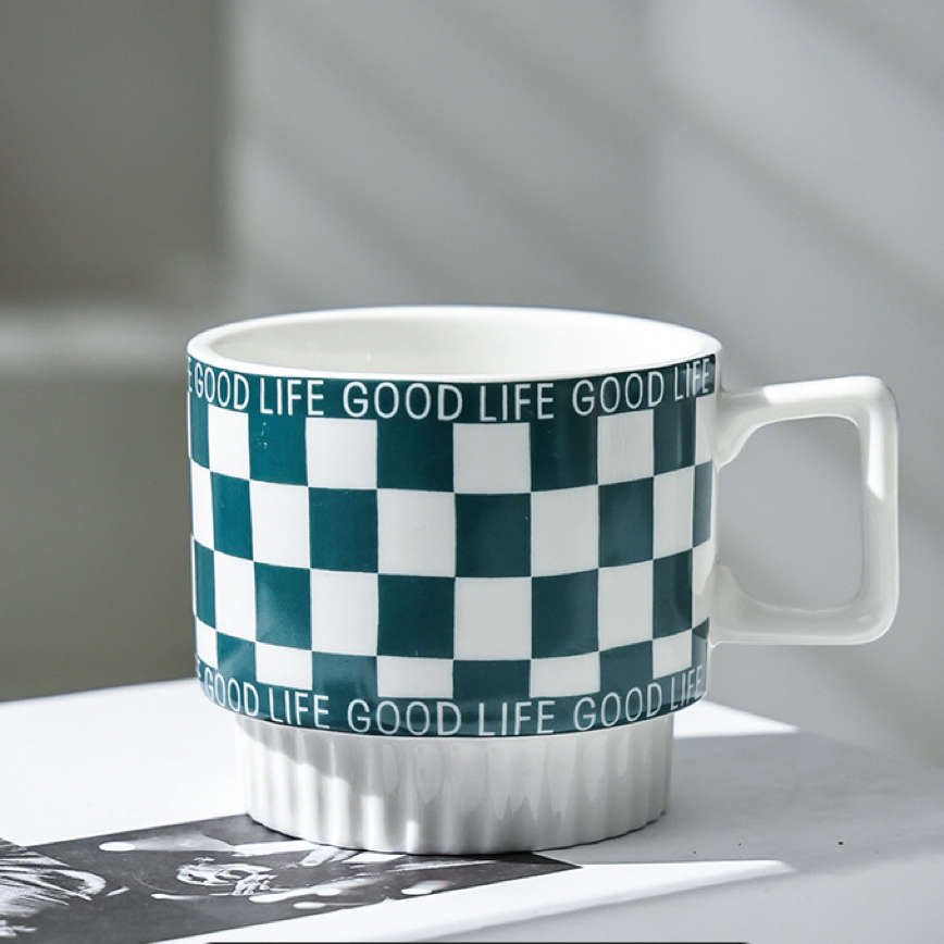 Stylish Chess Mug - Vintage Green