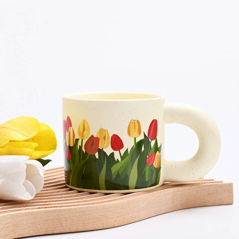 Artistic Coffee Mug - Milky Yellow