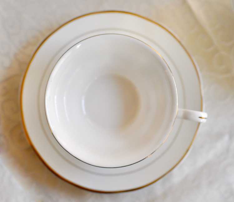 British Style Tea Set - Saucer