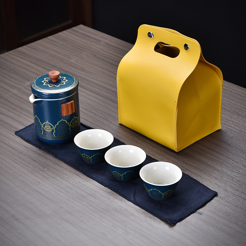 Porcelain Travel Tea Set - Kit 1 Blue