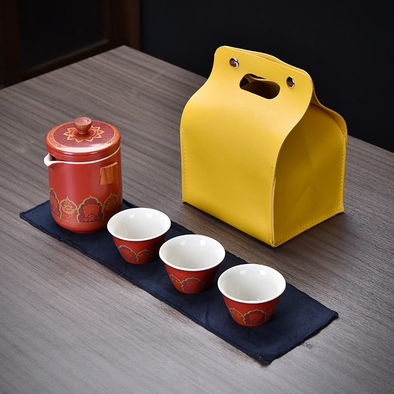 Porcelain Travel Tea Set - Kit 1 Red