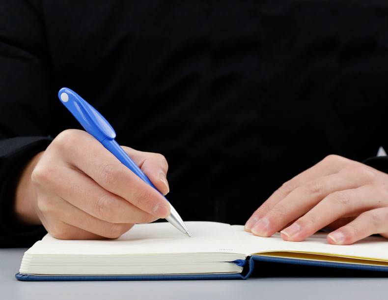Cute Rabbit Plastic Pen - Smooth Writing