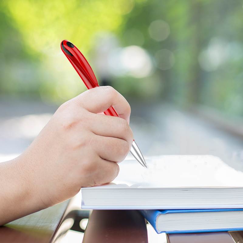 Smooth Writing Advertising Plastic Pen