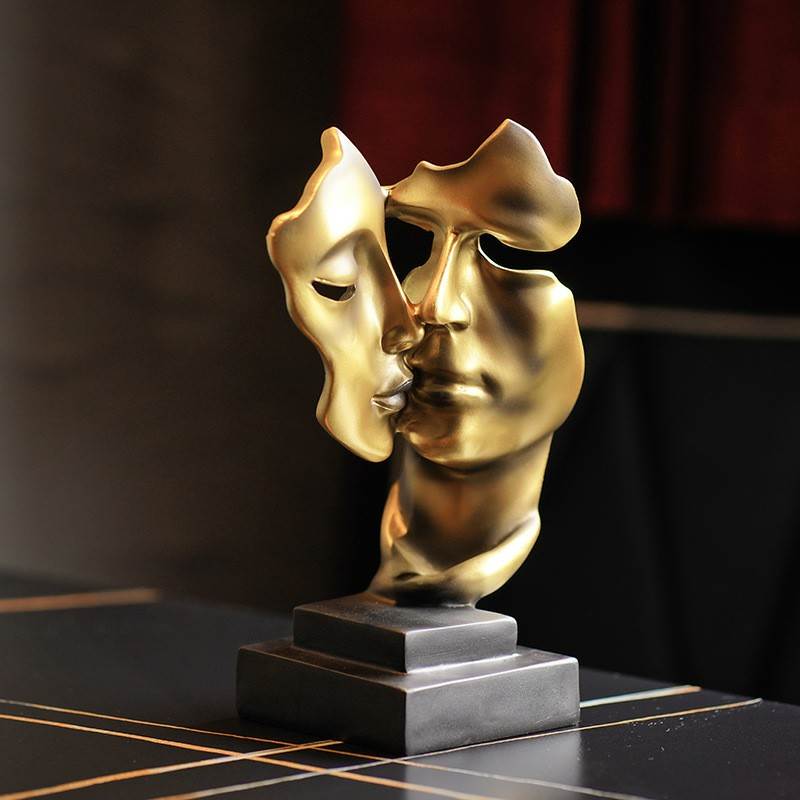 Kissing Couple Abstract Art Resin Statue - Gold