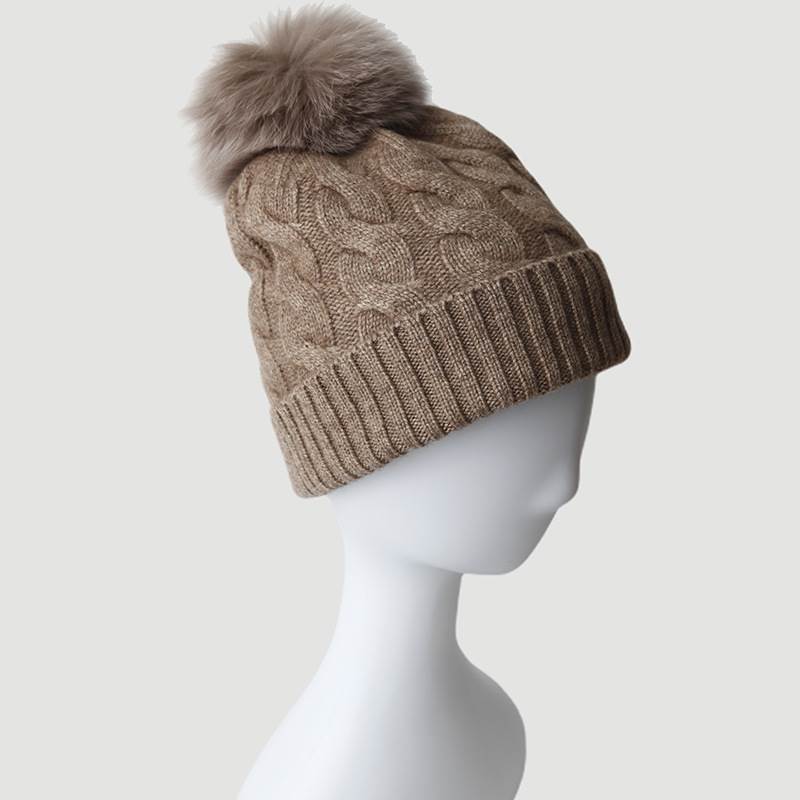 Twisted Knit Pom Pom Cashmere Beanie