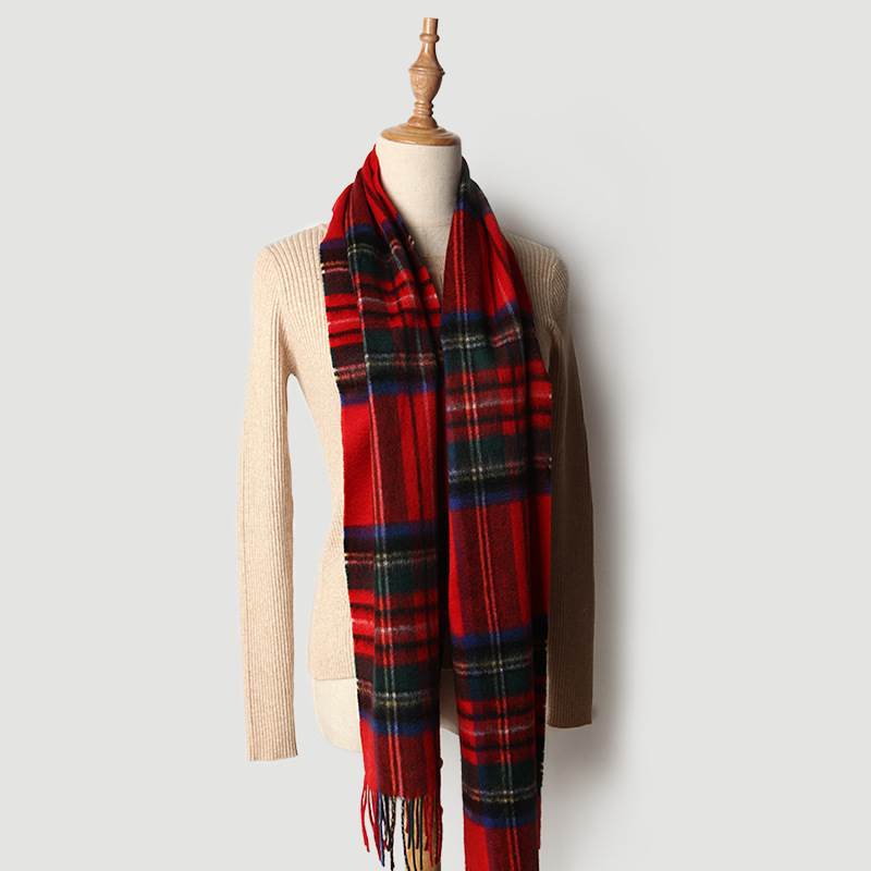 Scottish Plaid Pattern Cashmere Scarf with Tassel - Red and Green