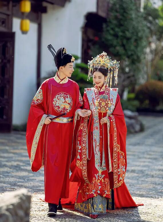 Ming Style Luxury Embroidered Hanfu Wedding Dress - Outfit