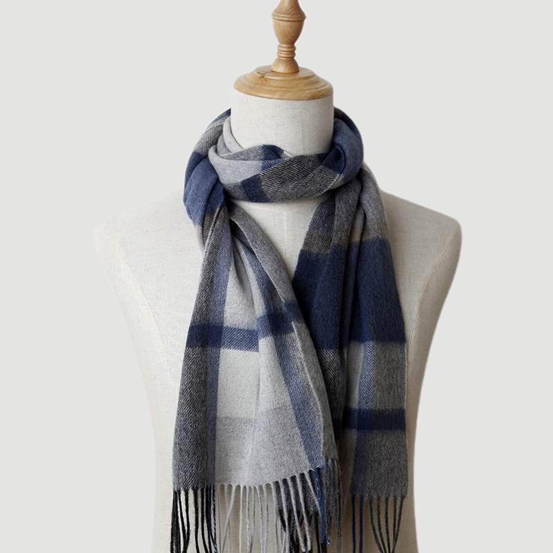 Classic Plaid Pattern Male Wool Scarf - Gray