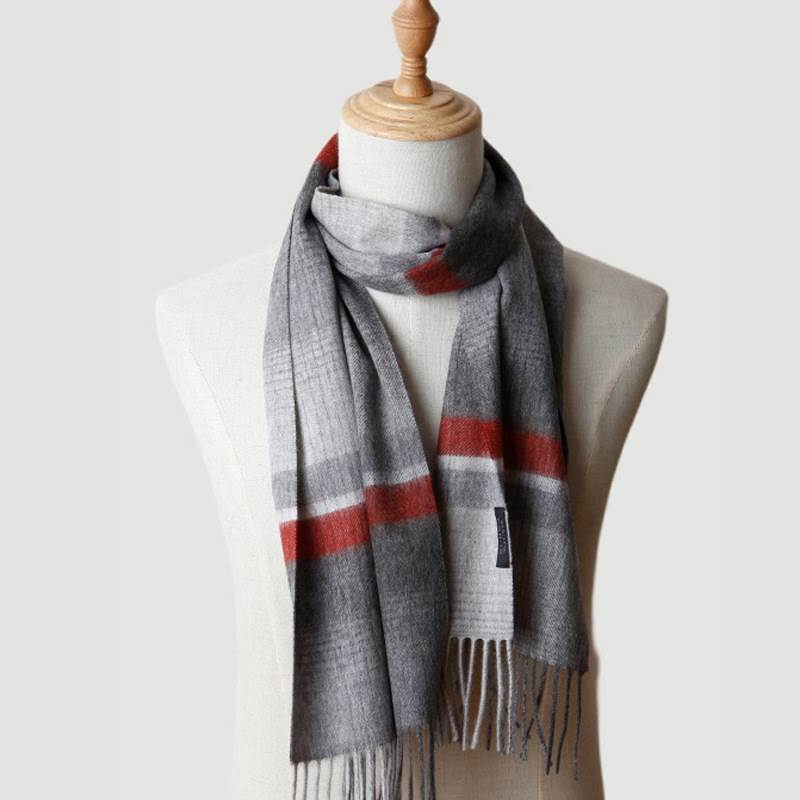 Classic Plaid Pattern Male Wool Scarf - Light Gray