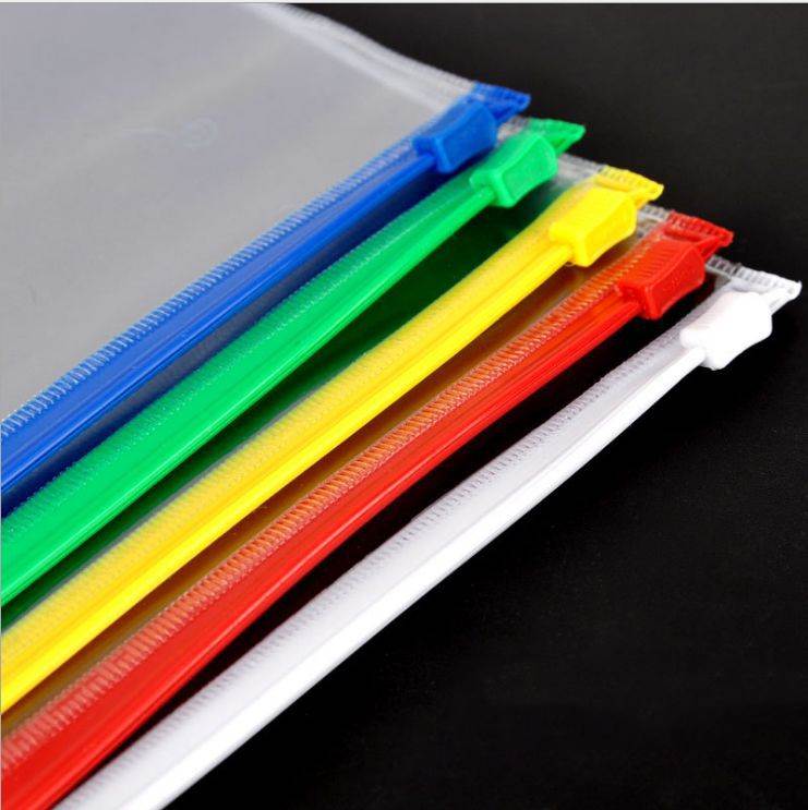 PVC Pouch With Different Color Zipper