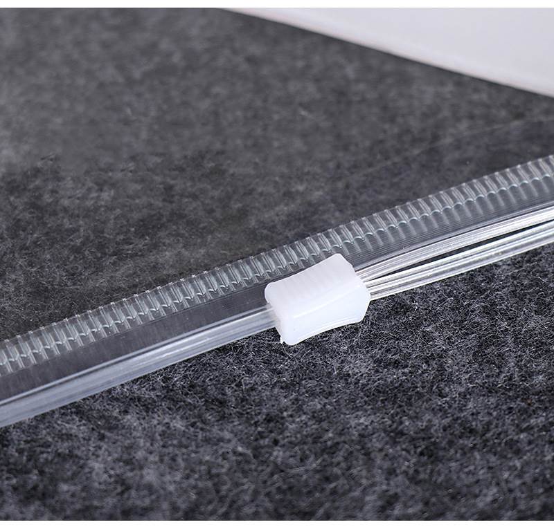 Transparent PVC Zipper Bag - Zipper Detail